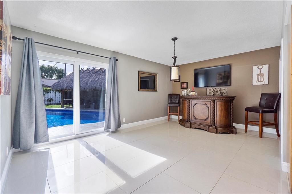 Coral Spgs II 59-49 B - Residential