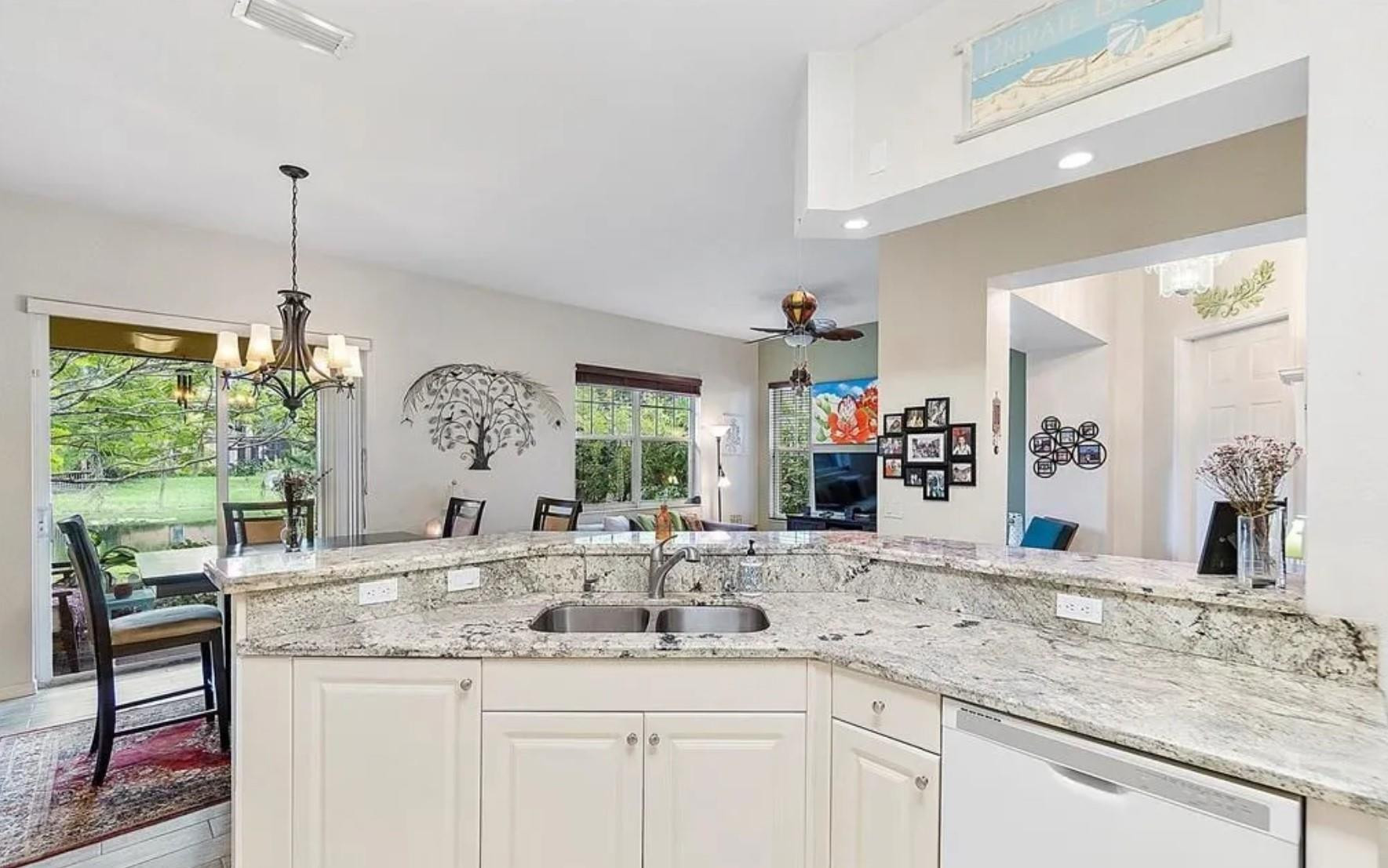 HERON BAY SOUTH - Residential