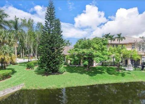 Tiny photo for 5784 NW 120th Avenue, Coral Springs, FL 33076 (MLS # B26014348)