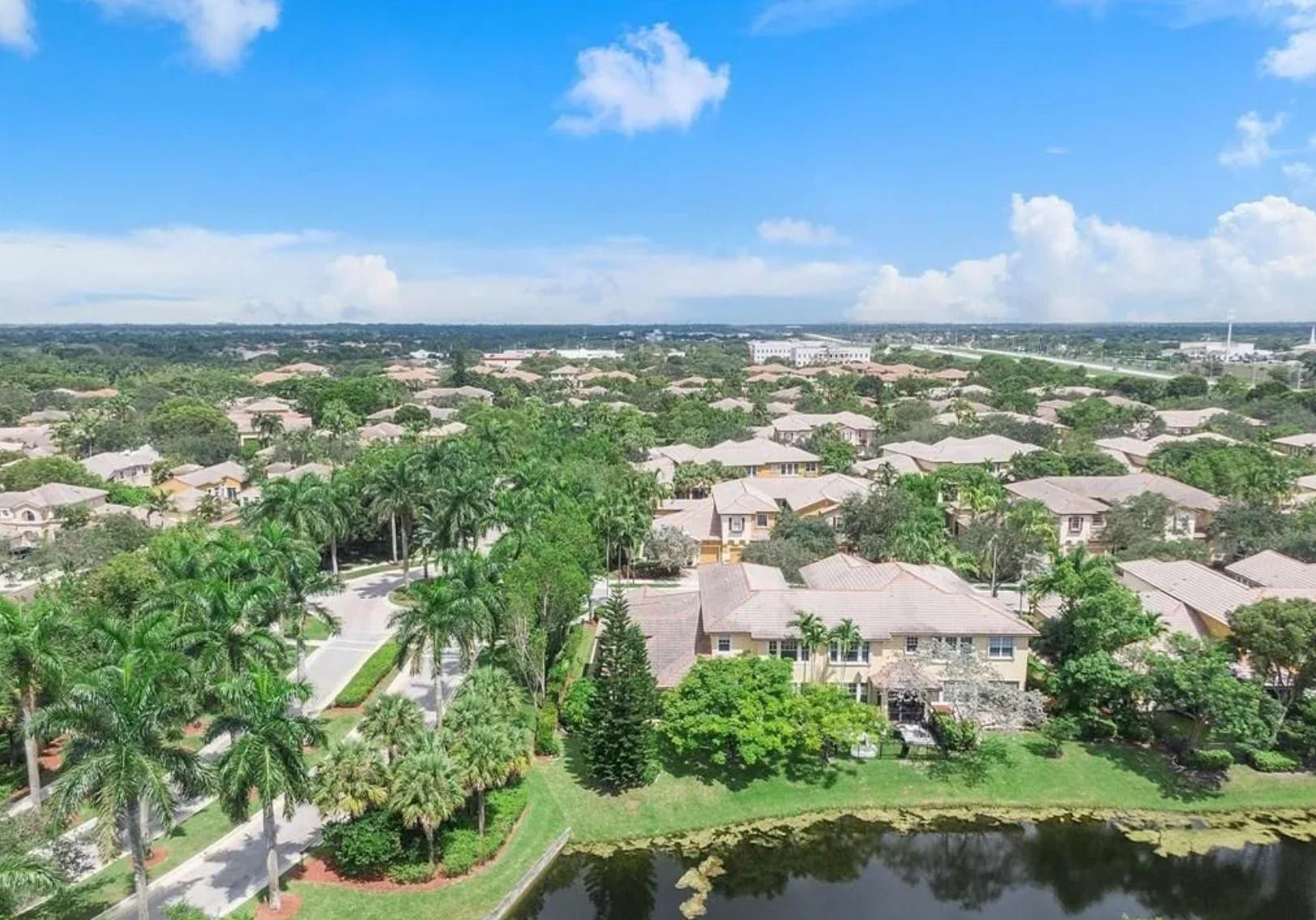 HERON BAY SOUTH - Residential