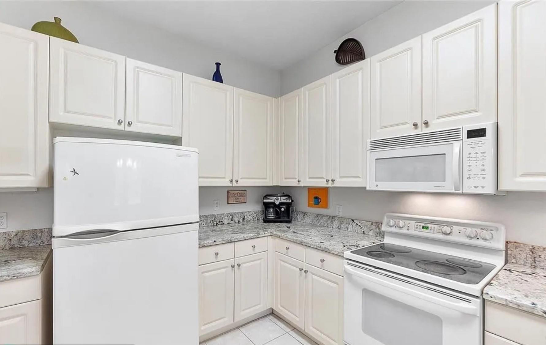 HERON BAY SOUTH - Residential