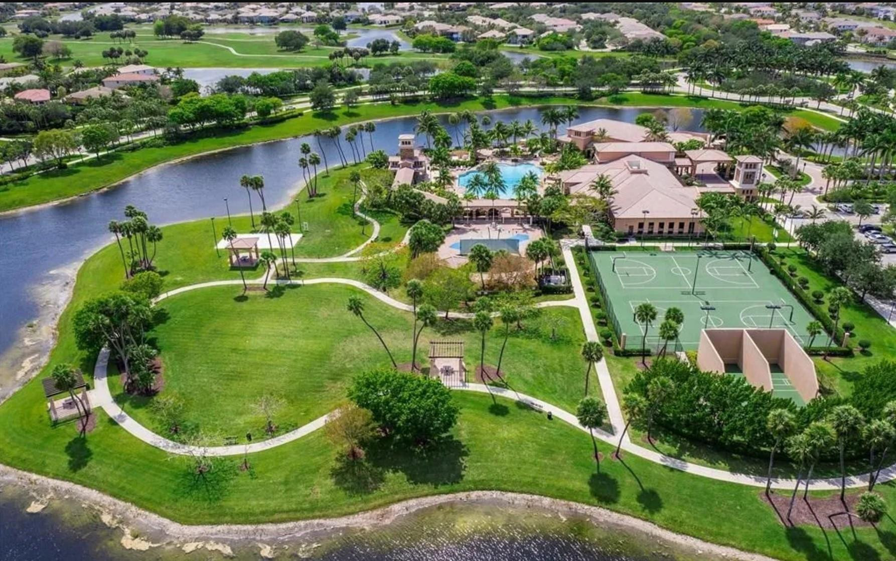 HERON BAY SOUTH - Residential