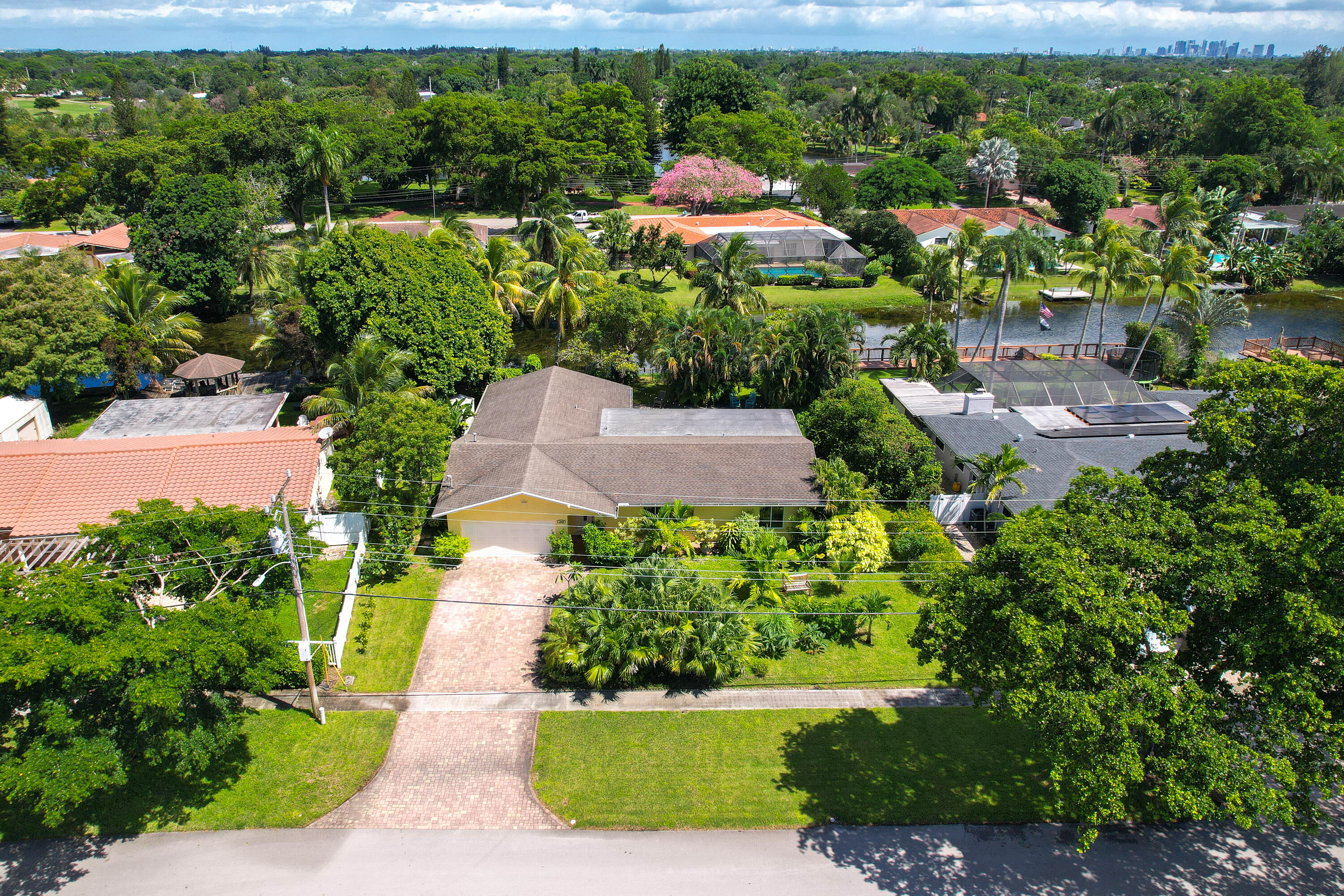 PLANTATION ESTATES SECTION 1-B - Residential