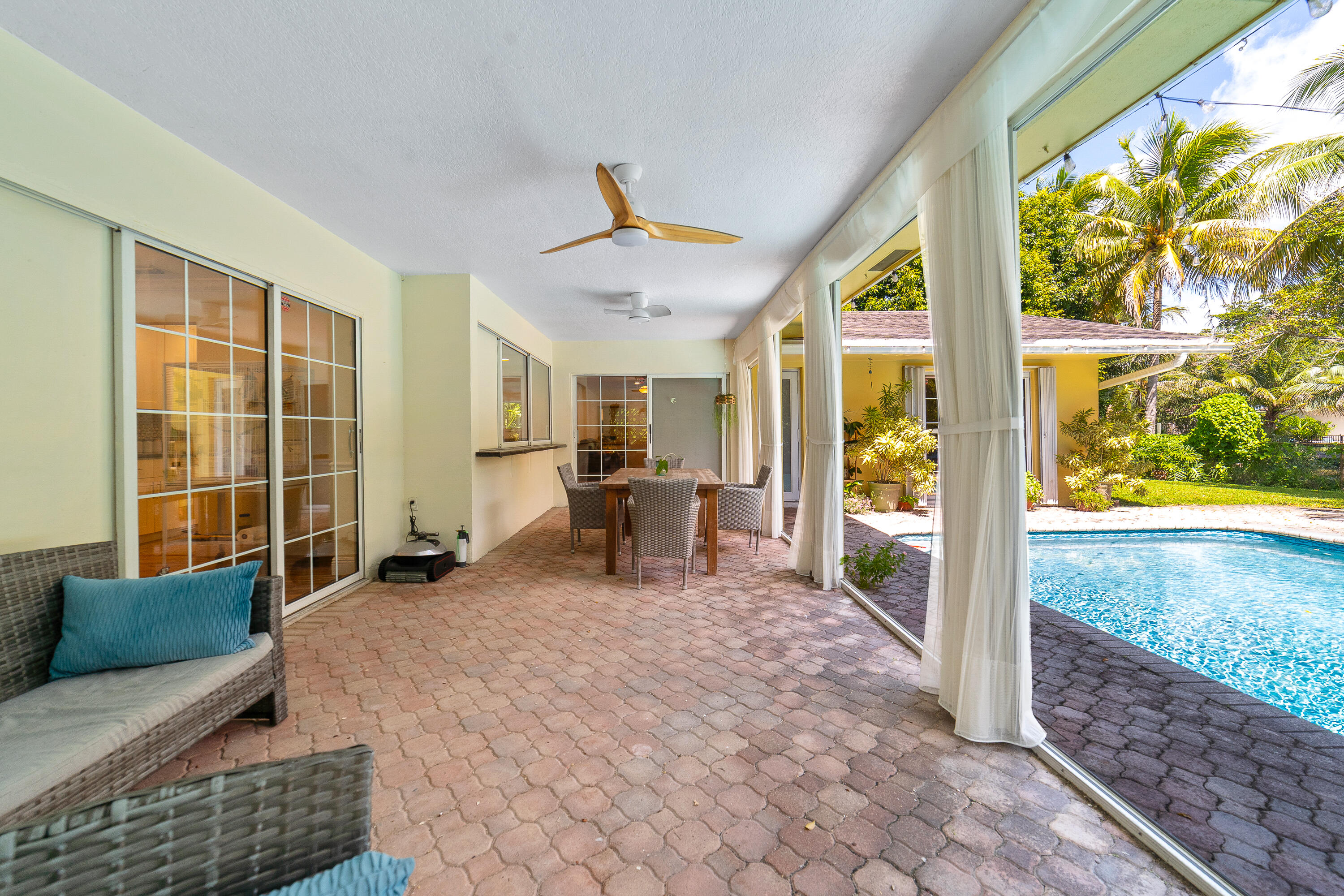 PLANTATION ESTATES SECTION 1-B - Residential