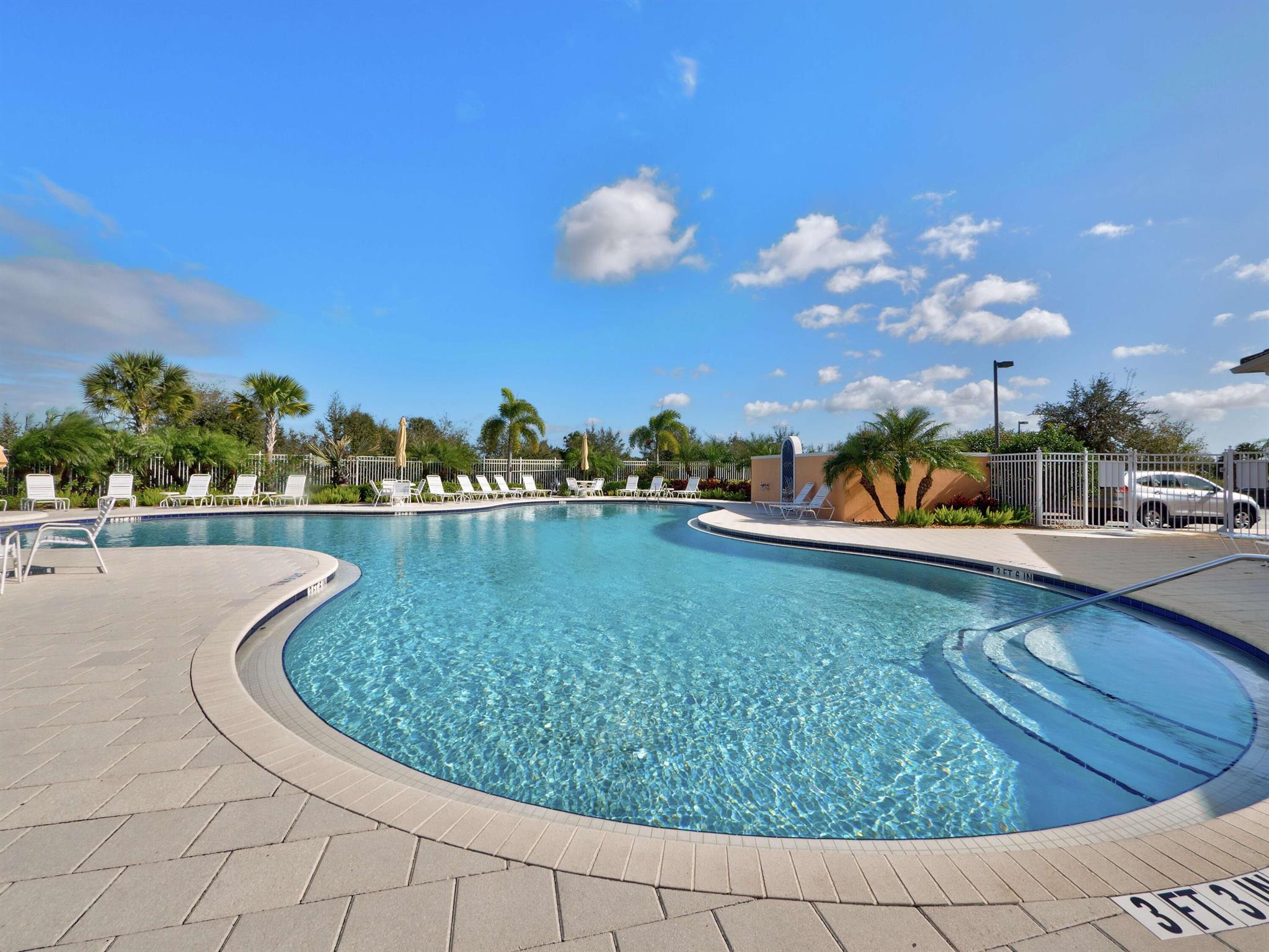 TRADITION PLAT NO 30 - Residential Lease