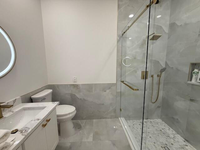 TRADITION PLAT NO 30 - Residential Lease