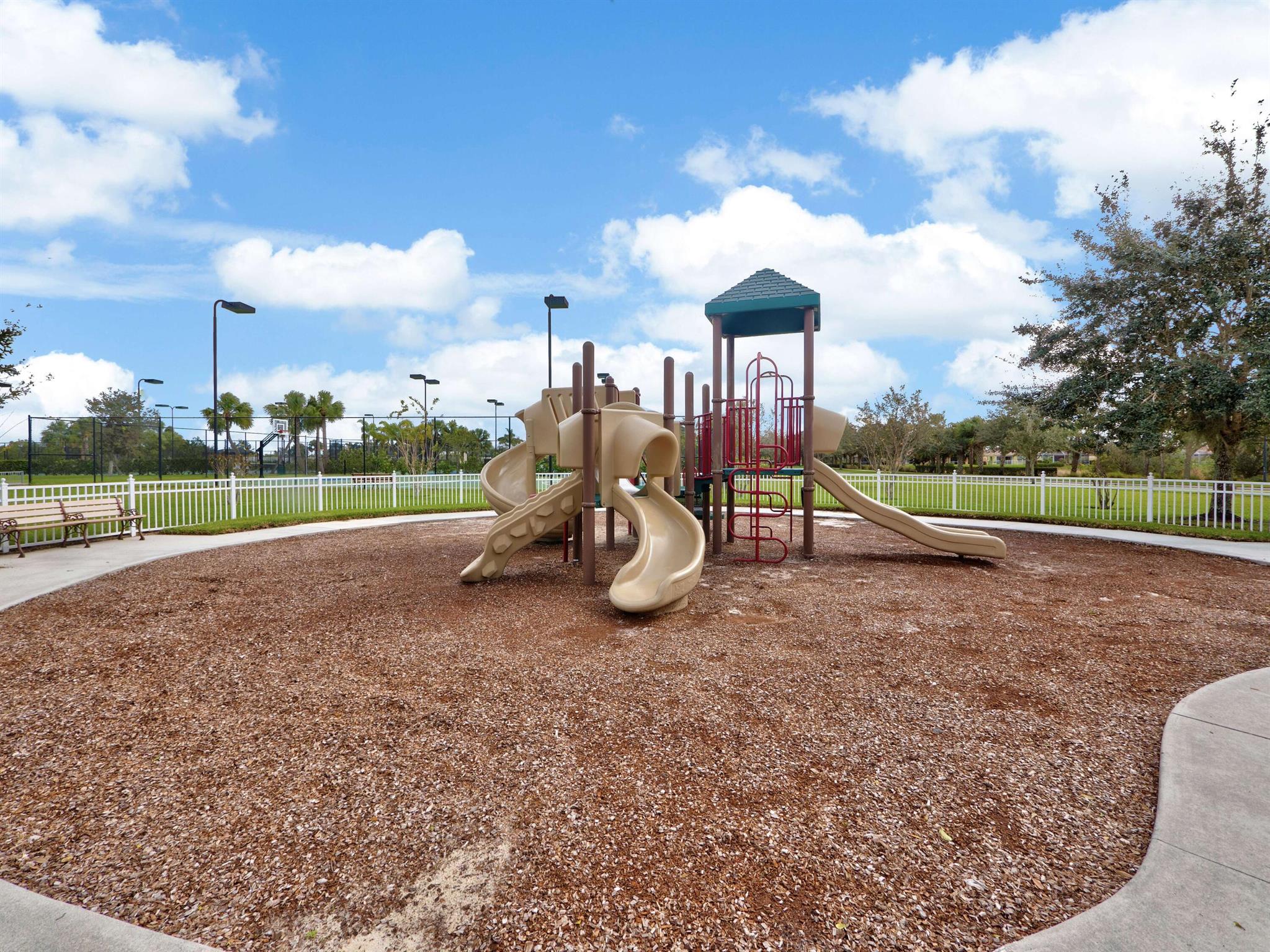 TRADITION PLAT NO 30 - Residential Lease