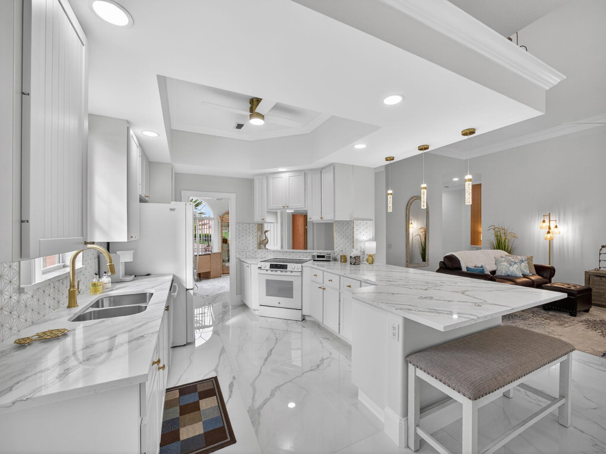 TRADITION PLAT NO 30 - Residential Lease