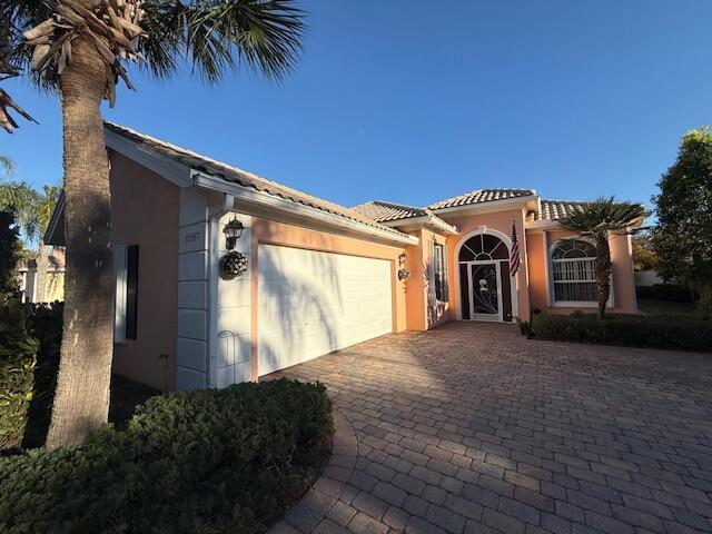 TRADITION PLAT NO 30 - Residential Lease