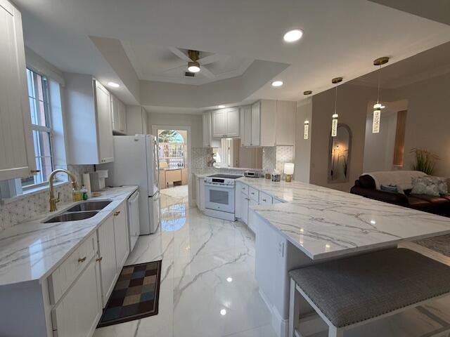 TRADITION PLAT NO 30 - Residential Lease