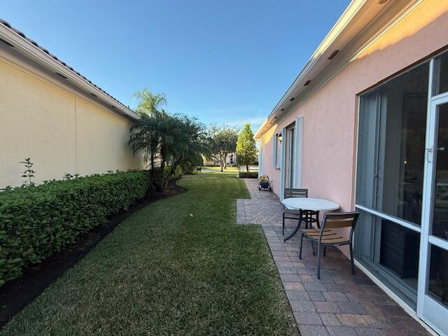 TRADITION PLAT NO 30 - Residential Lease