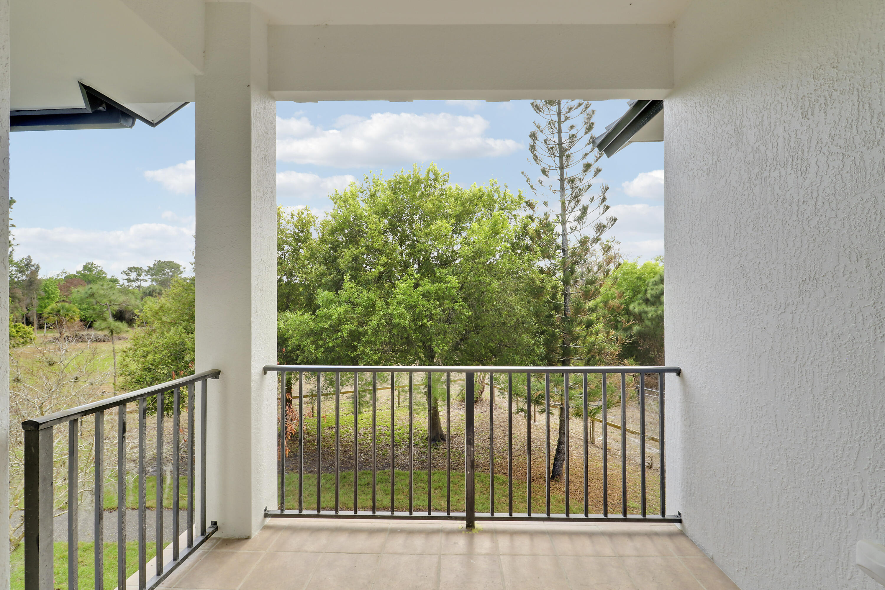 PALM CITY FARMS - Residential