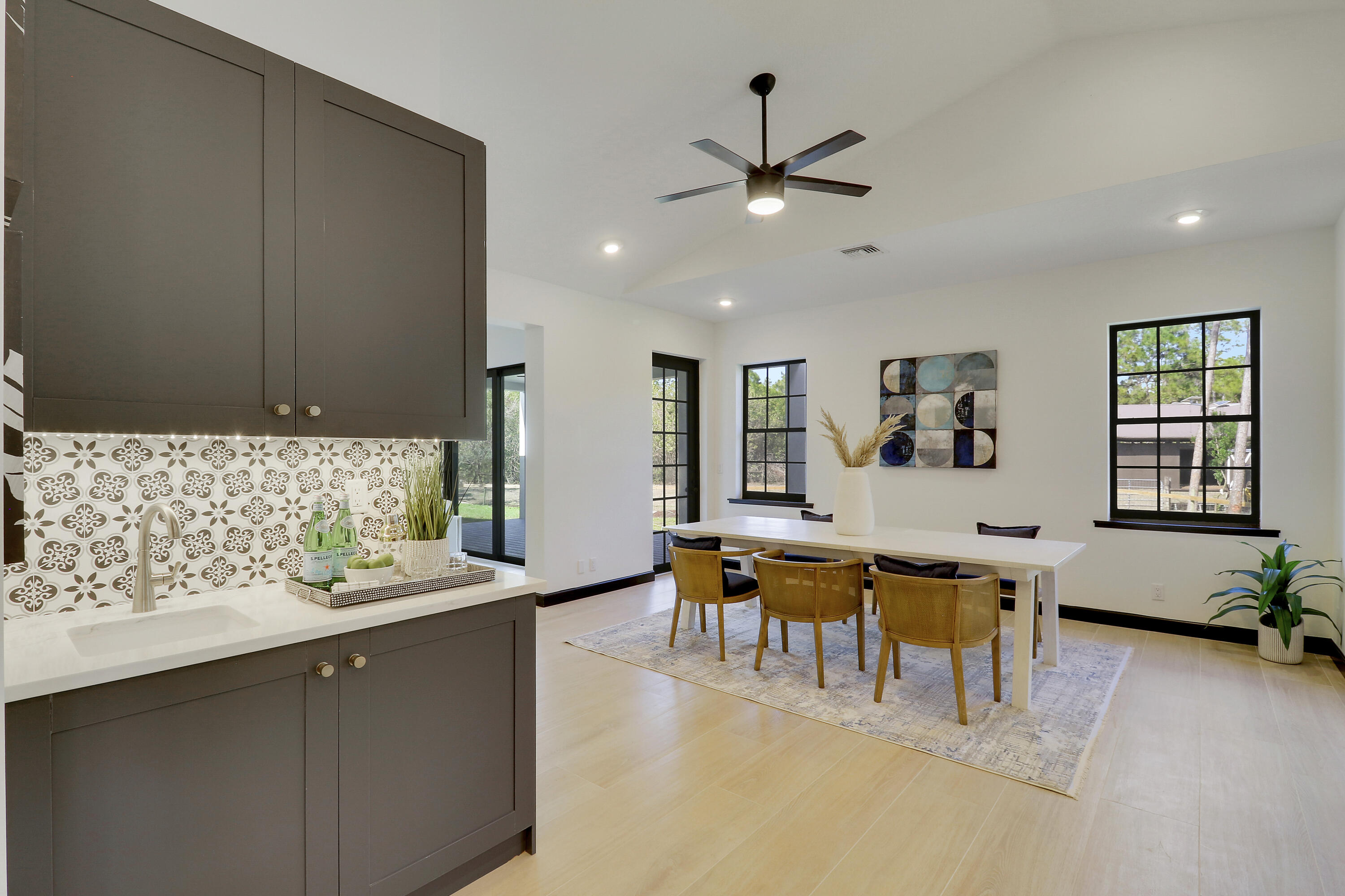 PALM CITY FARMS - Residential