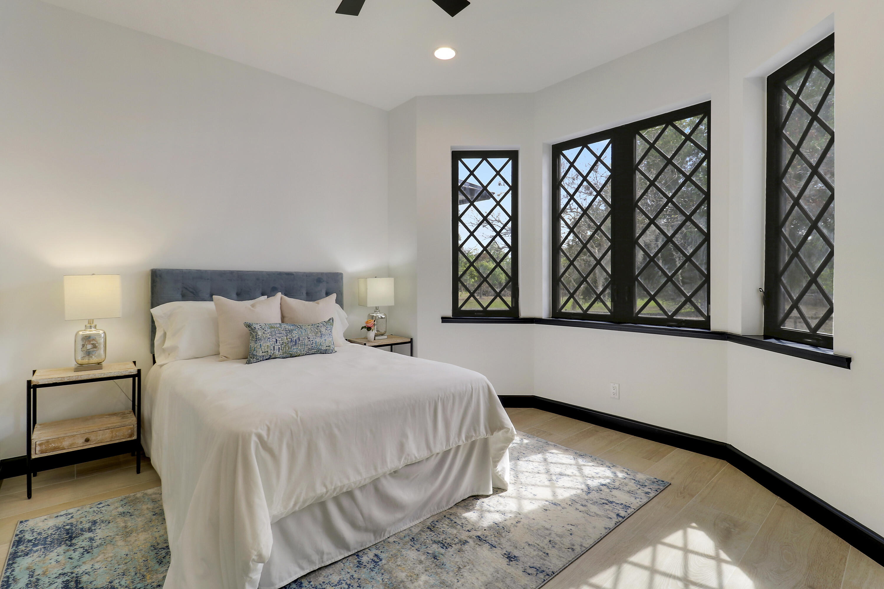 PALM CITY FARMS - Residential