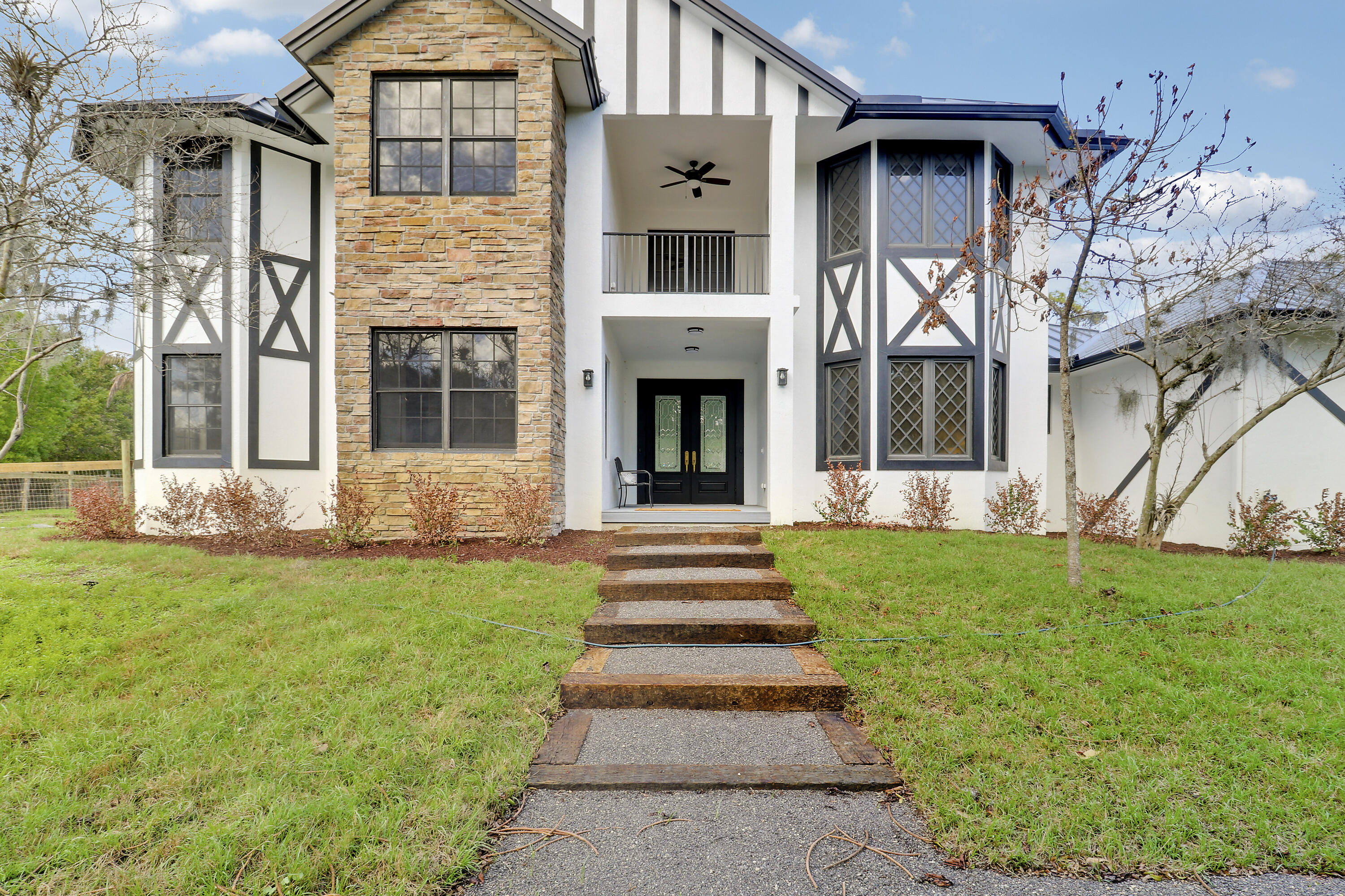 PALM CITY FARMS - Residential