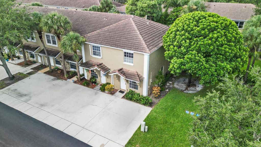 Photo of 380 SW 122nd Avenue, Pembroke Pines, FL 33025 (MLS # R11152696)