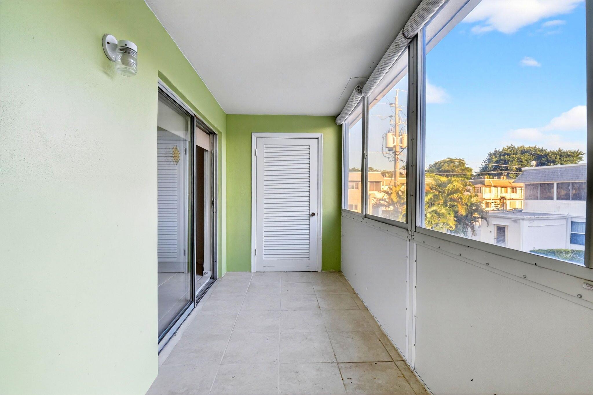 MURRY HILLS - Residential