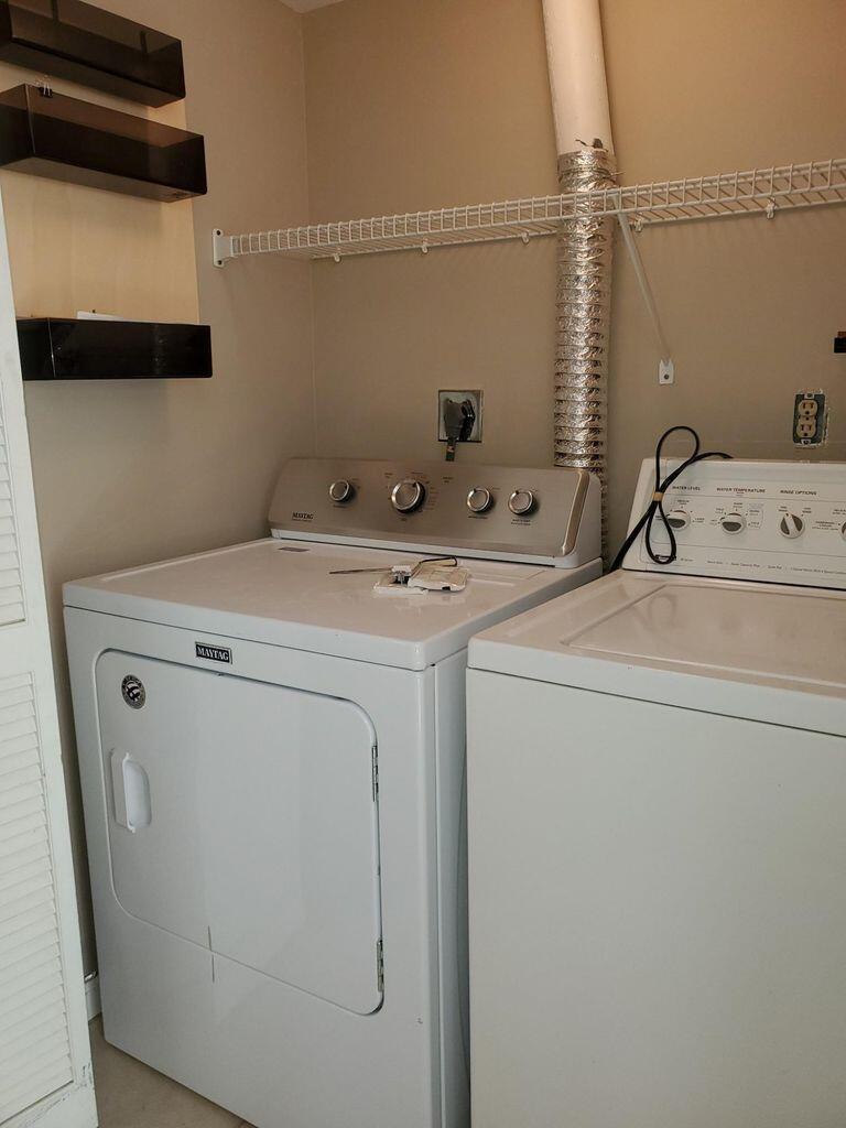 INDIAN RIVER LANDING - Residential Lease