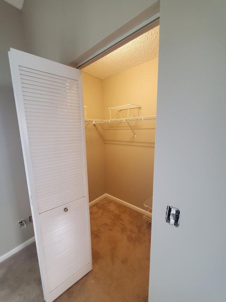 INDIAN RIVER LANDING - Residential Lease