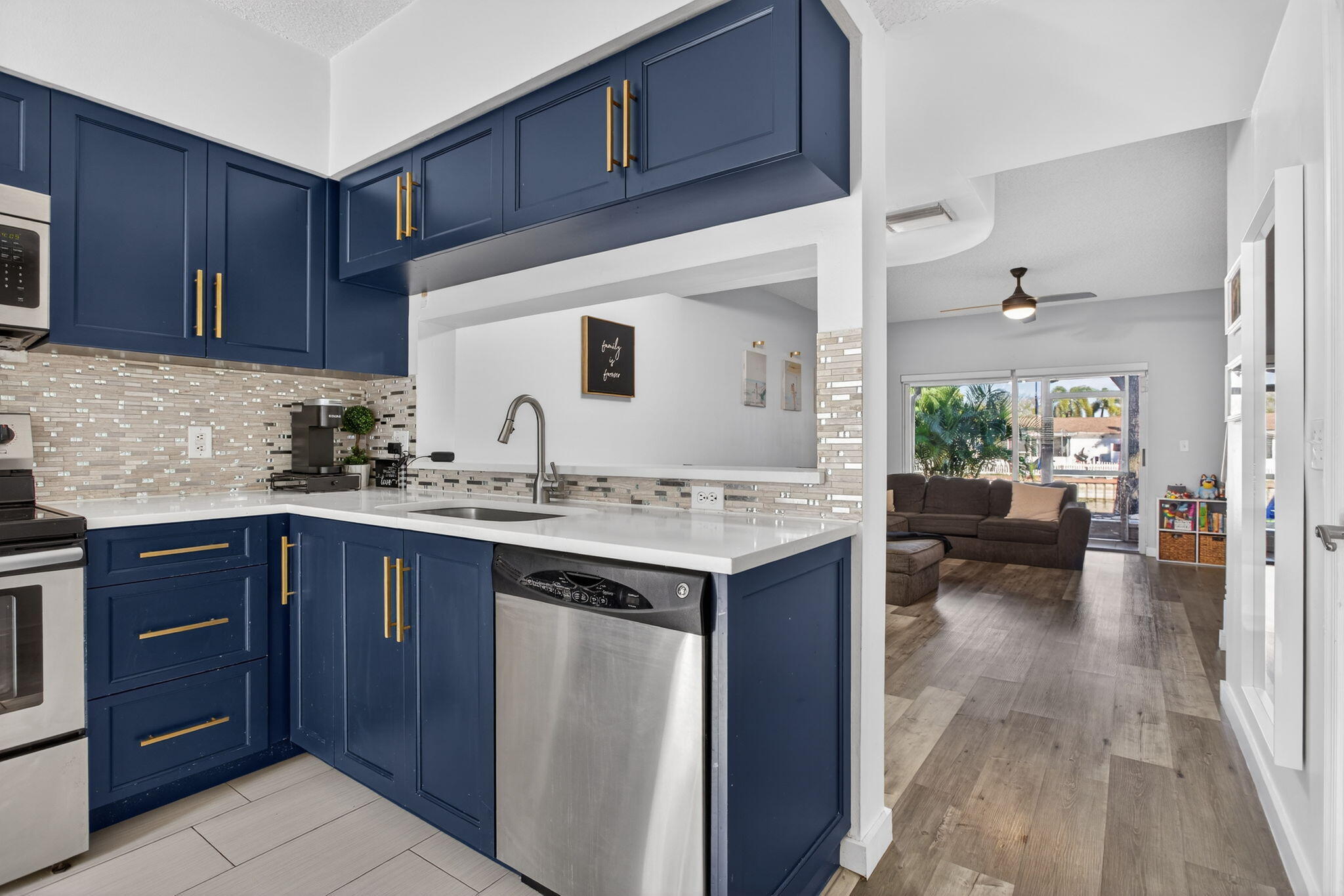 INFANTE PLAT - Residential