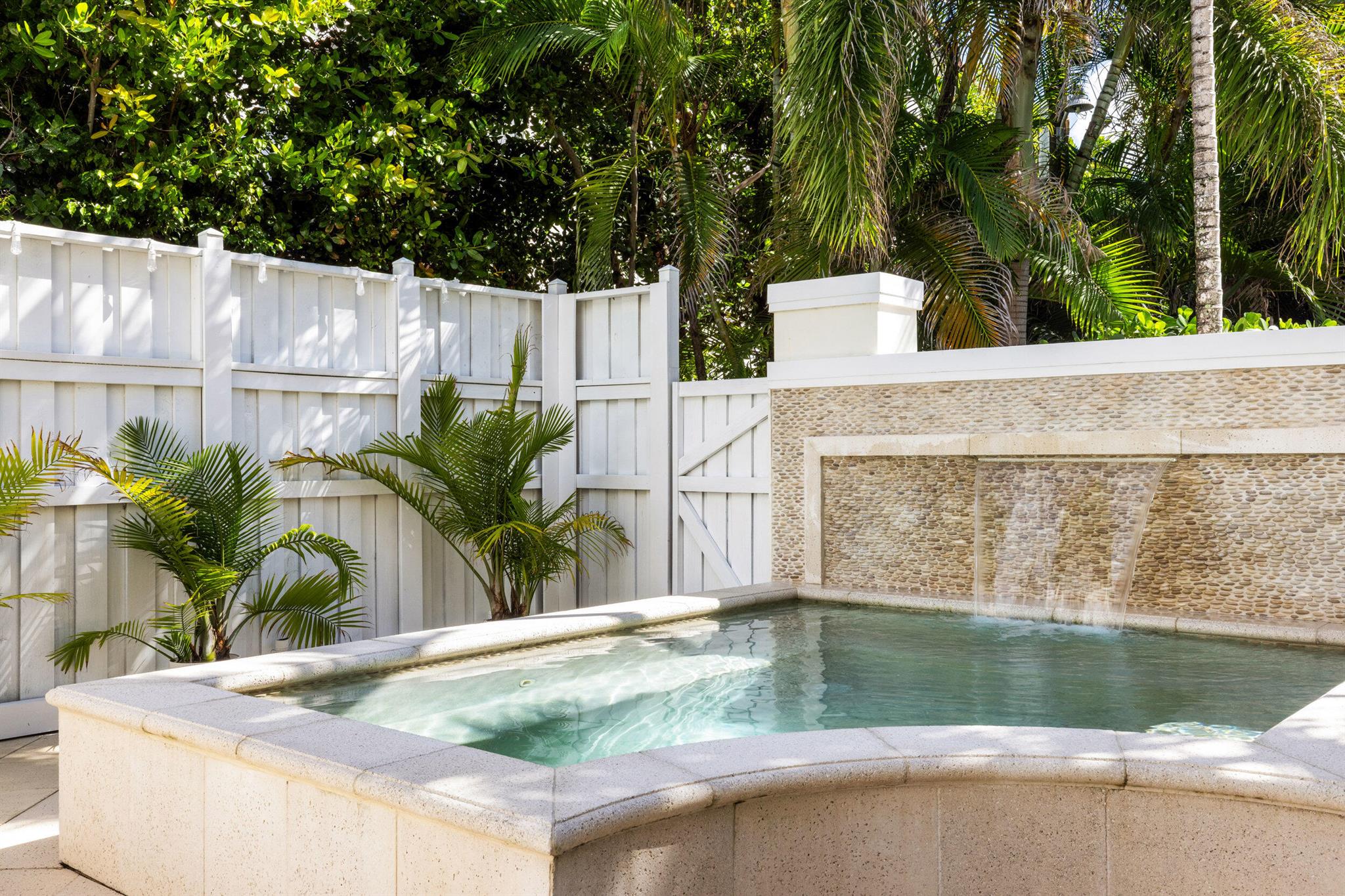 OCEAN BREEZE TOWNHOMES CO - Residential