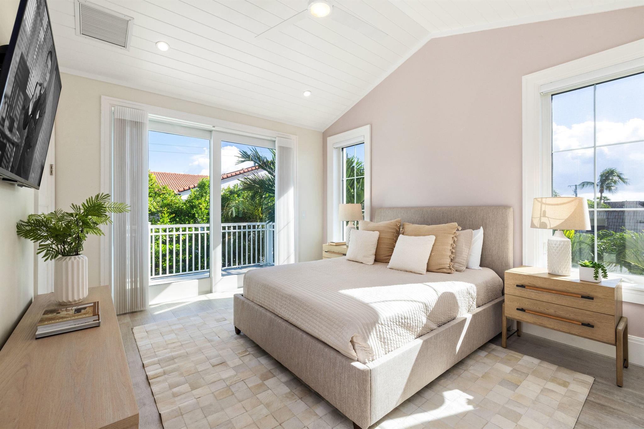 OCEAN BREEZE TOWNHOMES CO - Residential