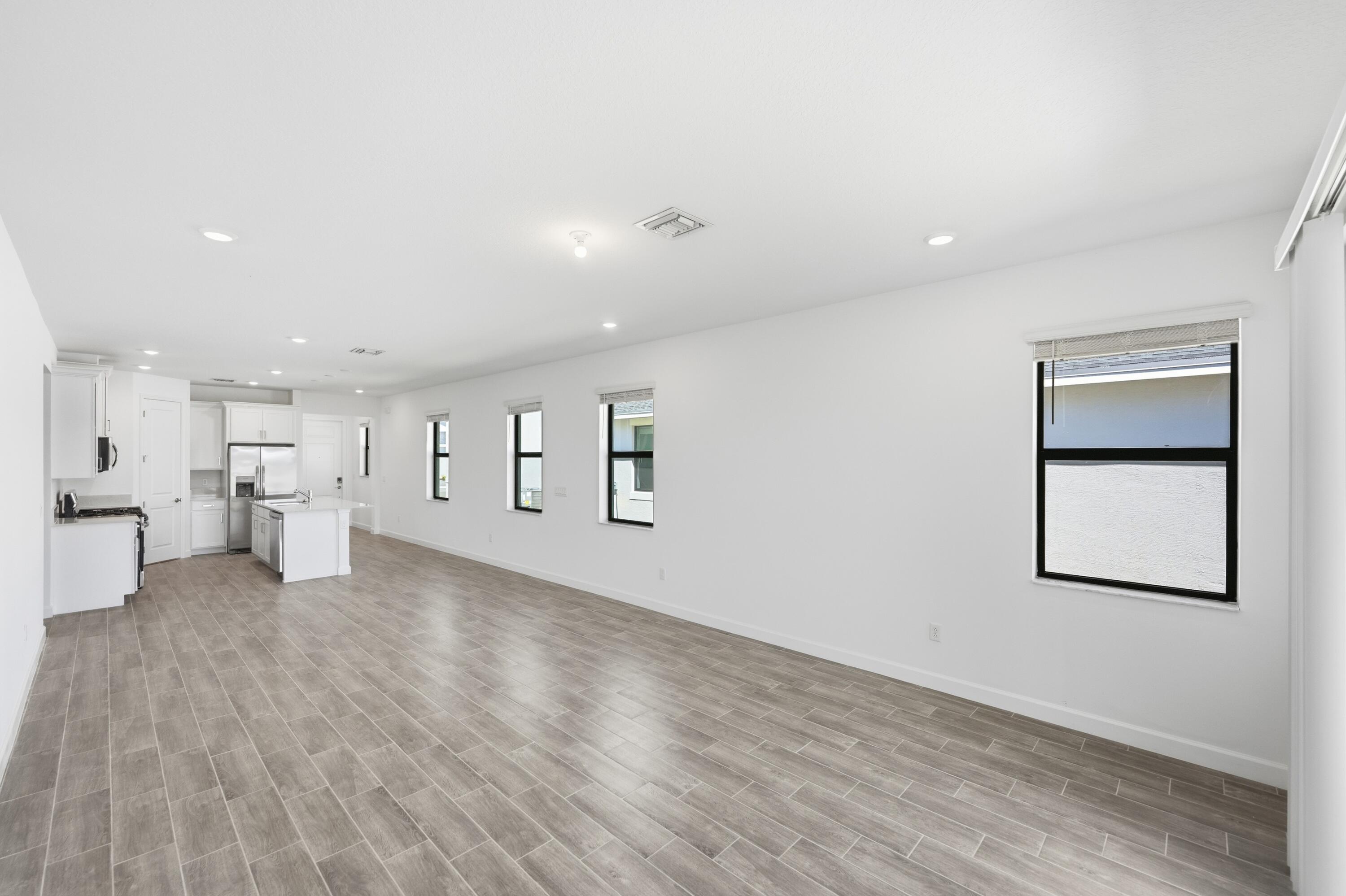 Glynlea Country Club - Residential