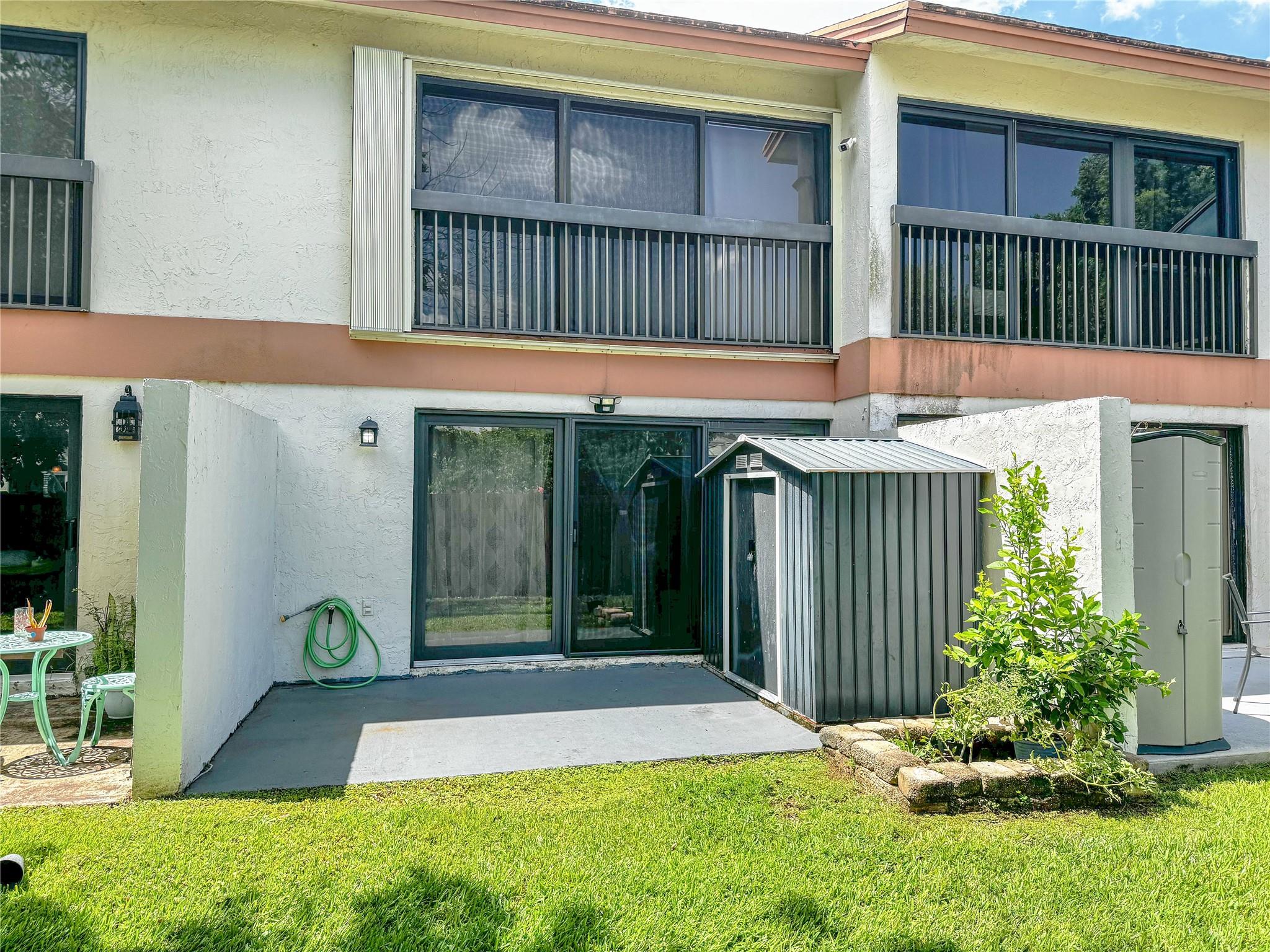 ORANGE PLAT - Residential Lease