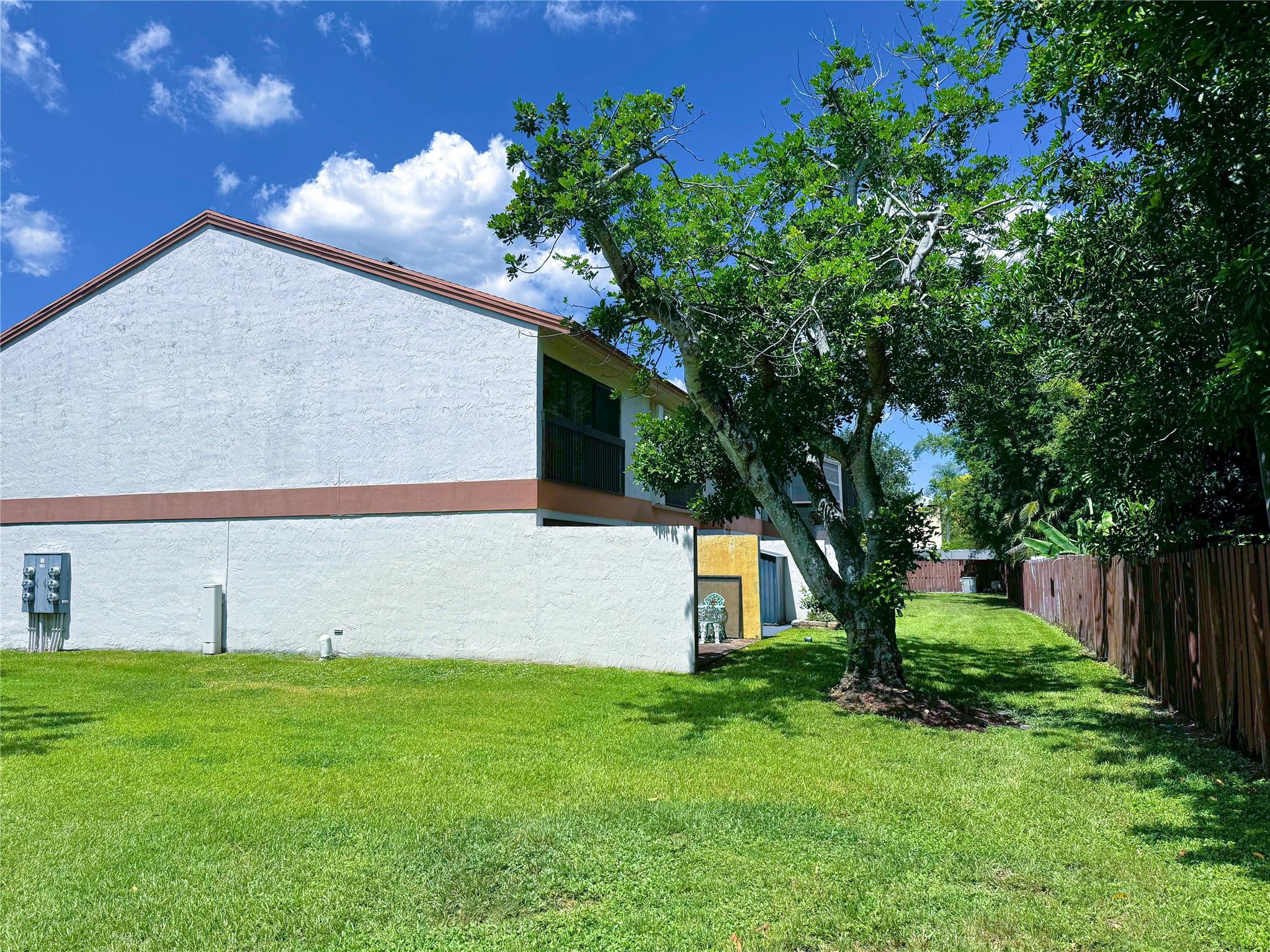 ORANGE PLAT - Residential Lease