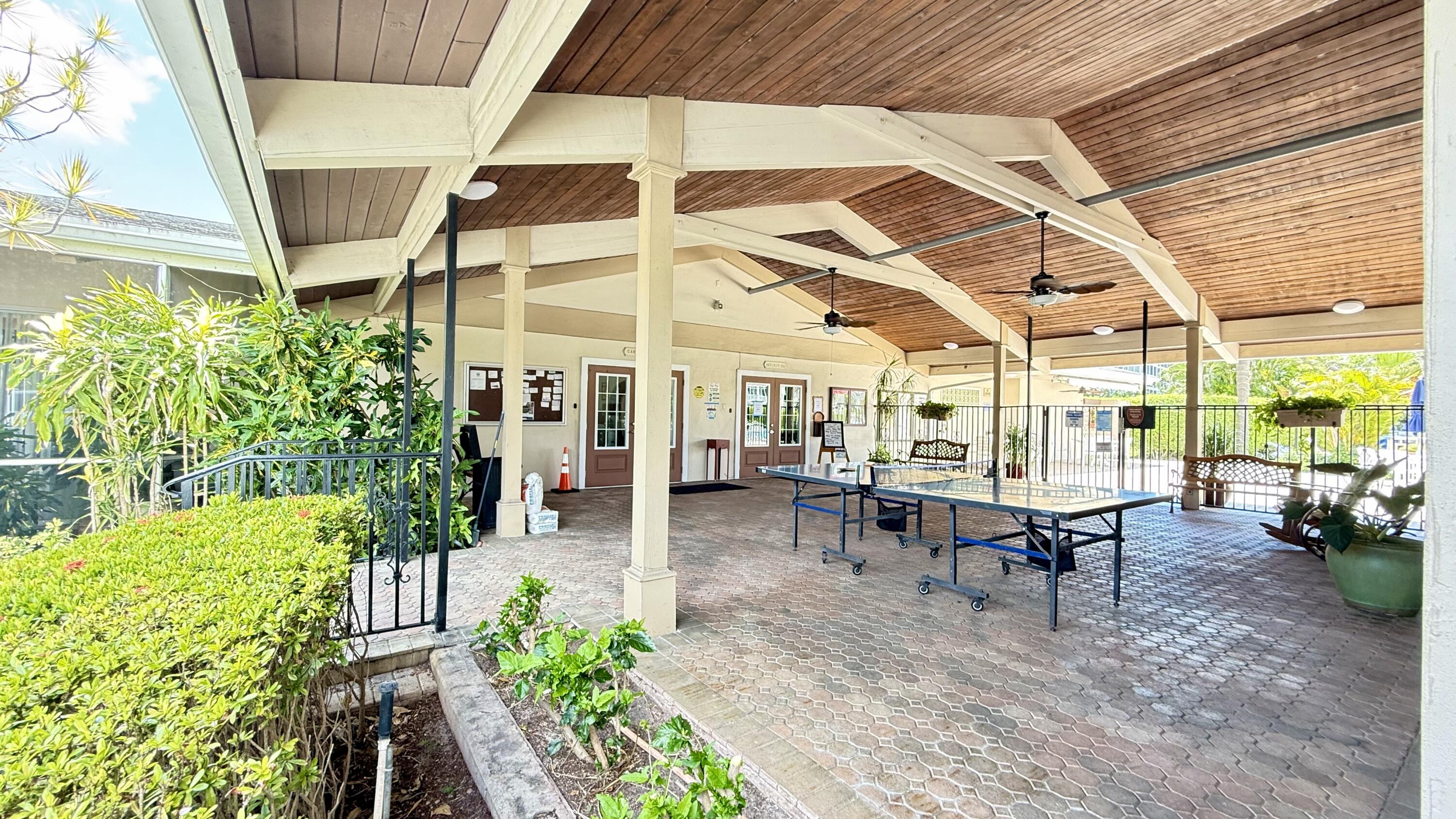 LAKE CLARKE GARDENS CONDO 7 - Residential