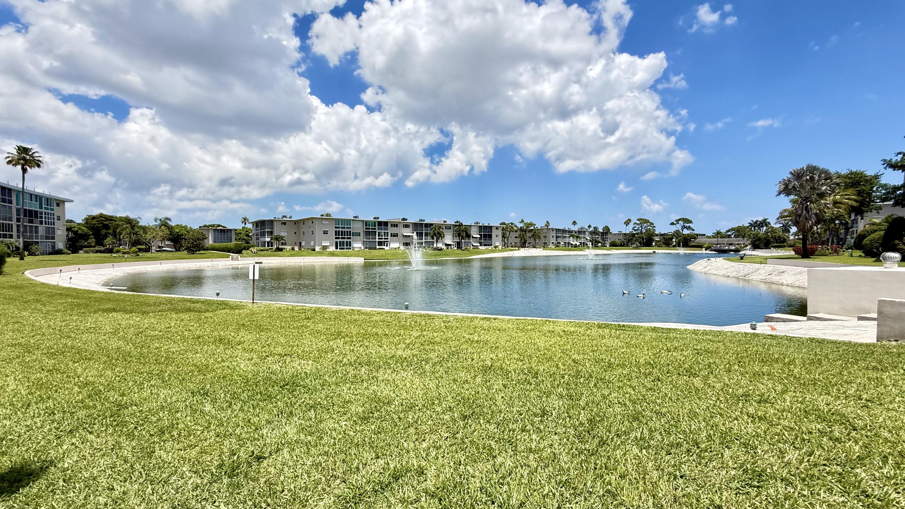 LAKE CLARKE GARDENS CONDO 7 - Residential