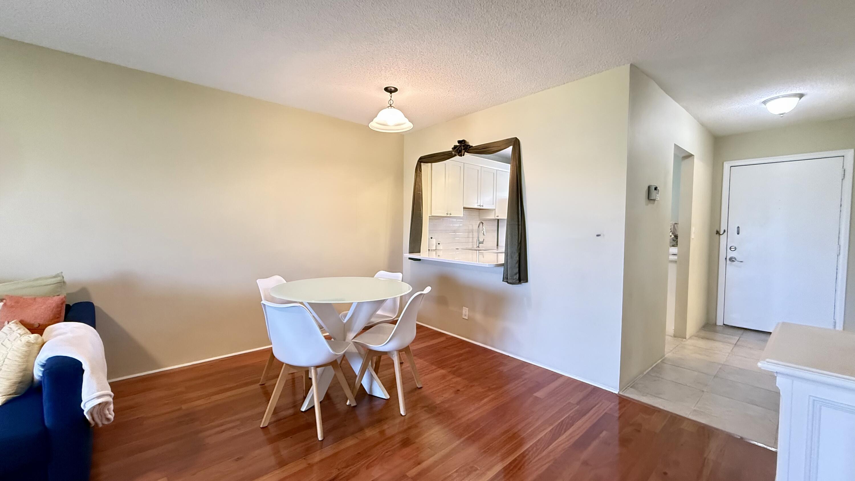 LAKE CLARKE GARDENS CONDO 7 - Residential