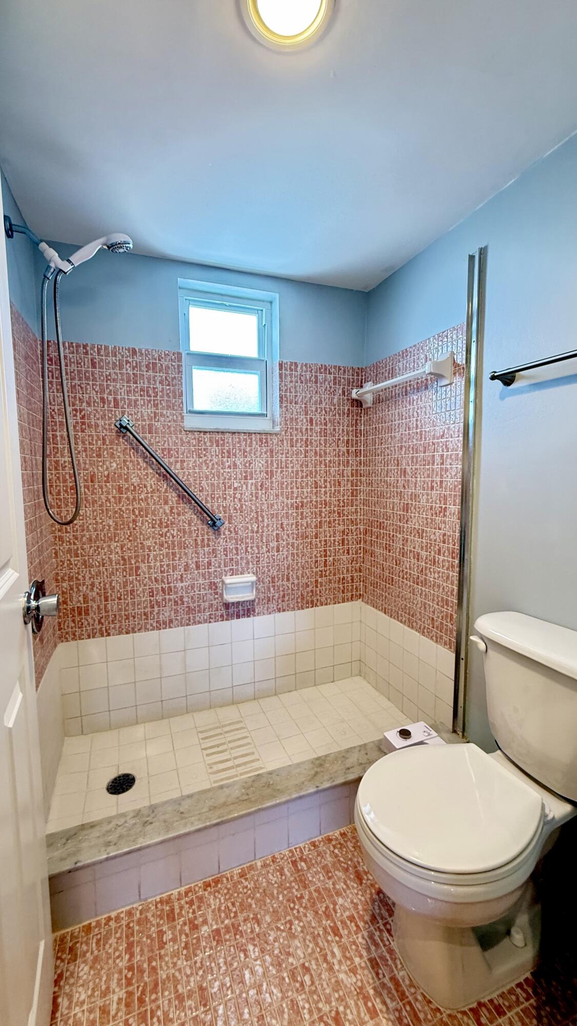LAKE CLARKE GARDENS CONDO 7 - Residential