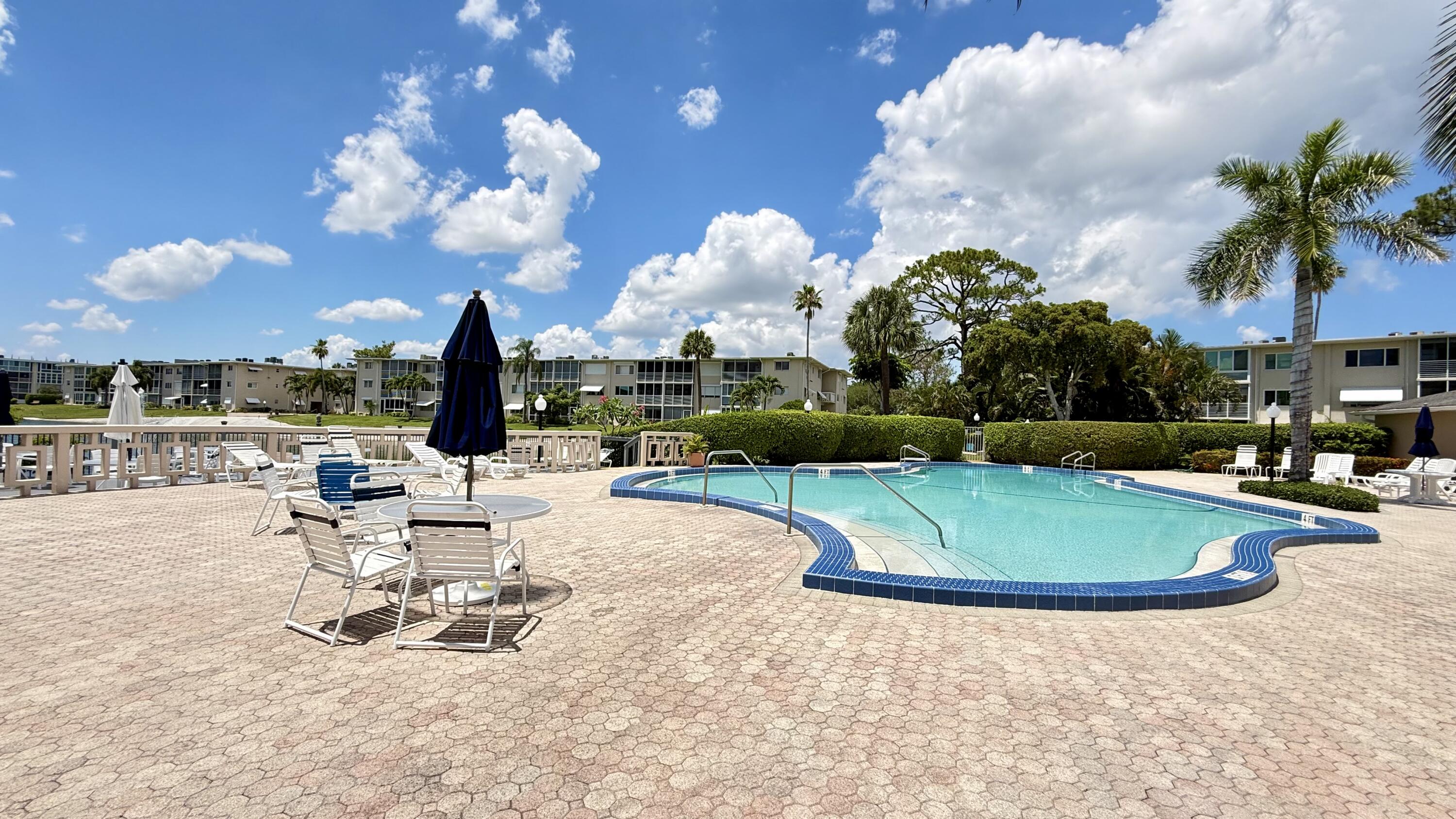 LAKE CLARKE GARDENS CONDO 7 - Residential