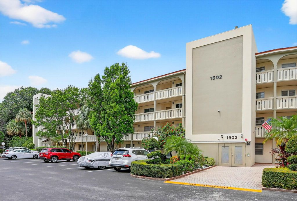 Photo of 1502 Cayman Way #A4, Coconut Creek, FL 33066 (MLS # F10524133)