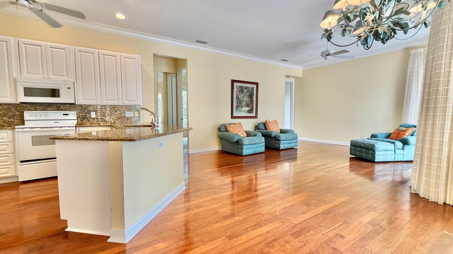 RIVERWALK 3 - Residential