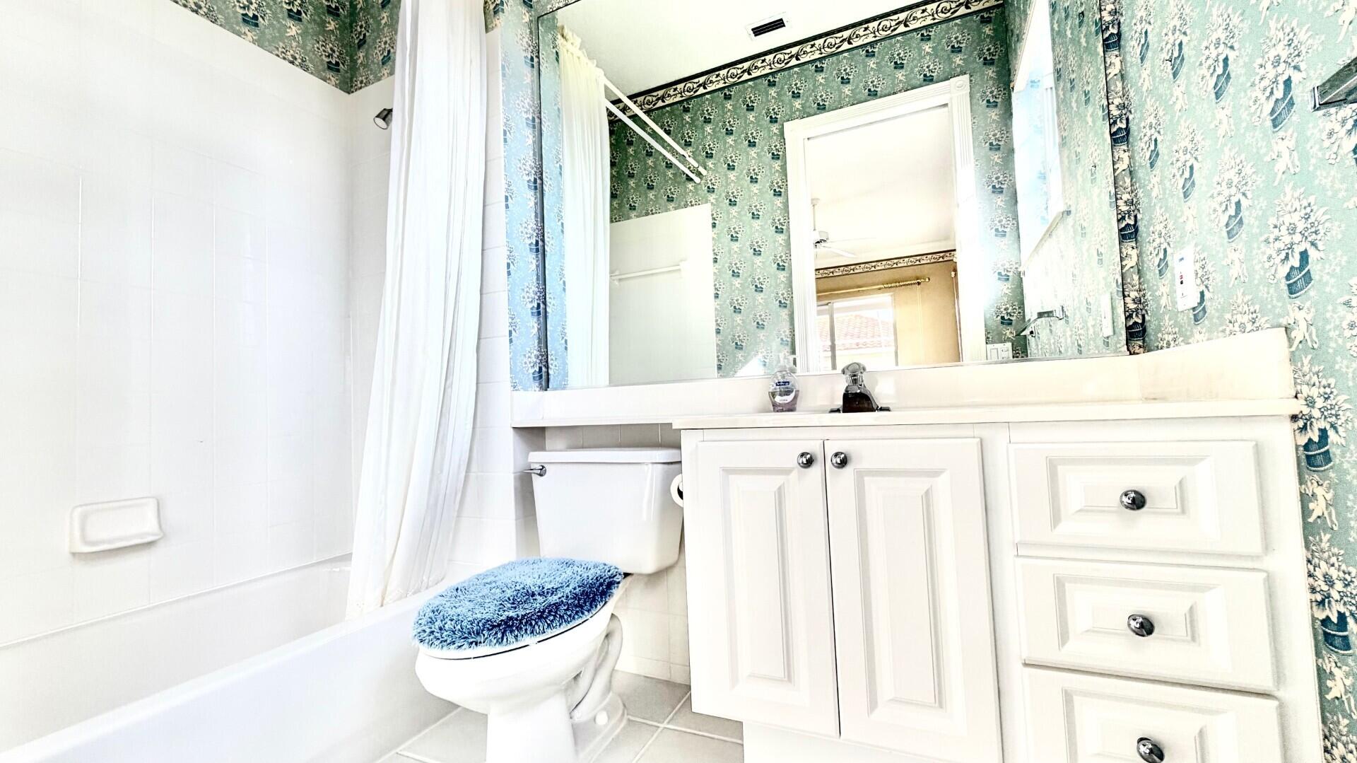 RIVERWALK 3 - Residential