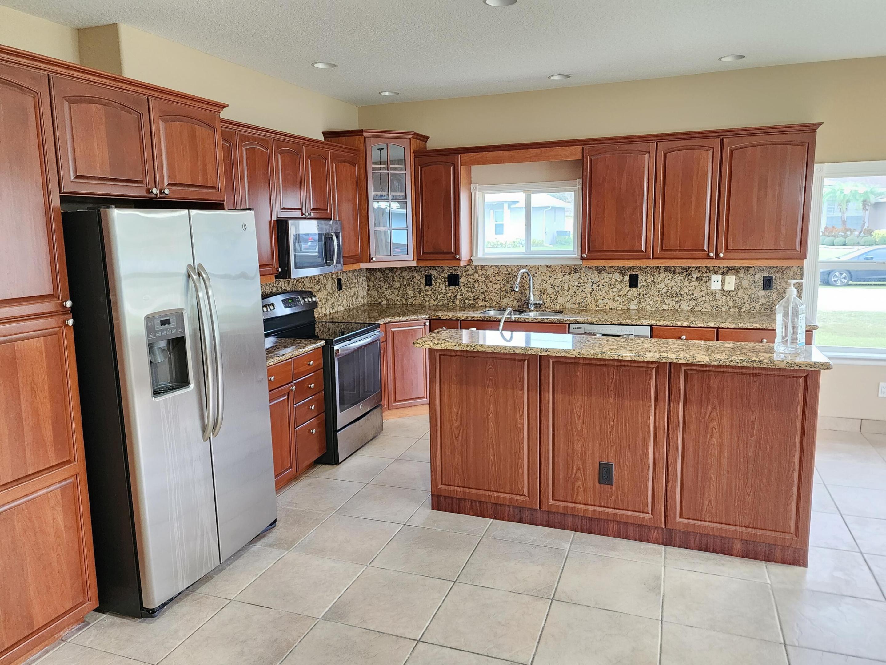 PORT ST LUCIE SECTION 44 - Residential Lease