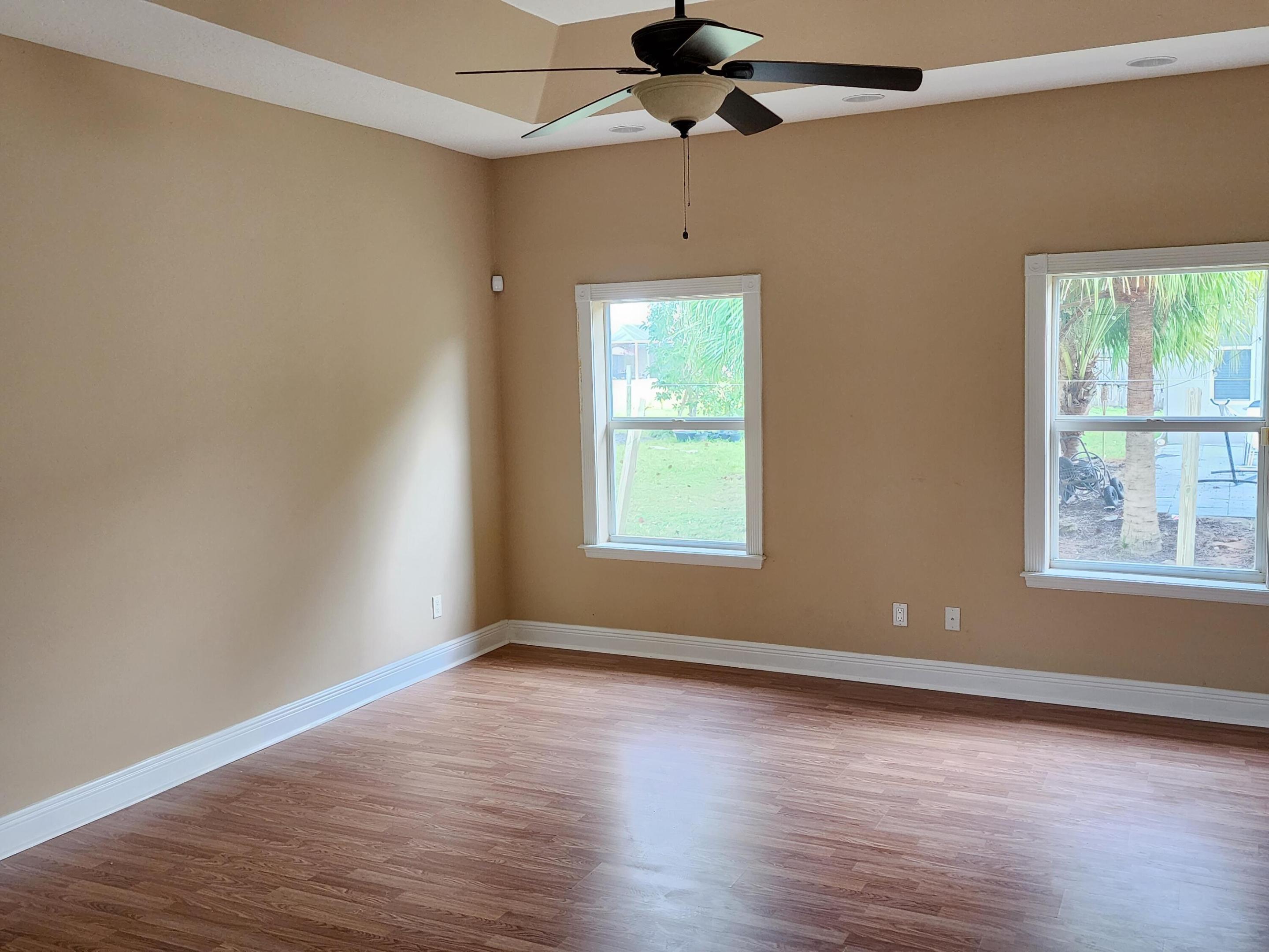 PORT ST LUCIE SECTION 44 - Residential Lease