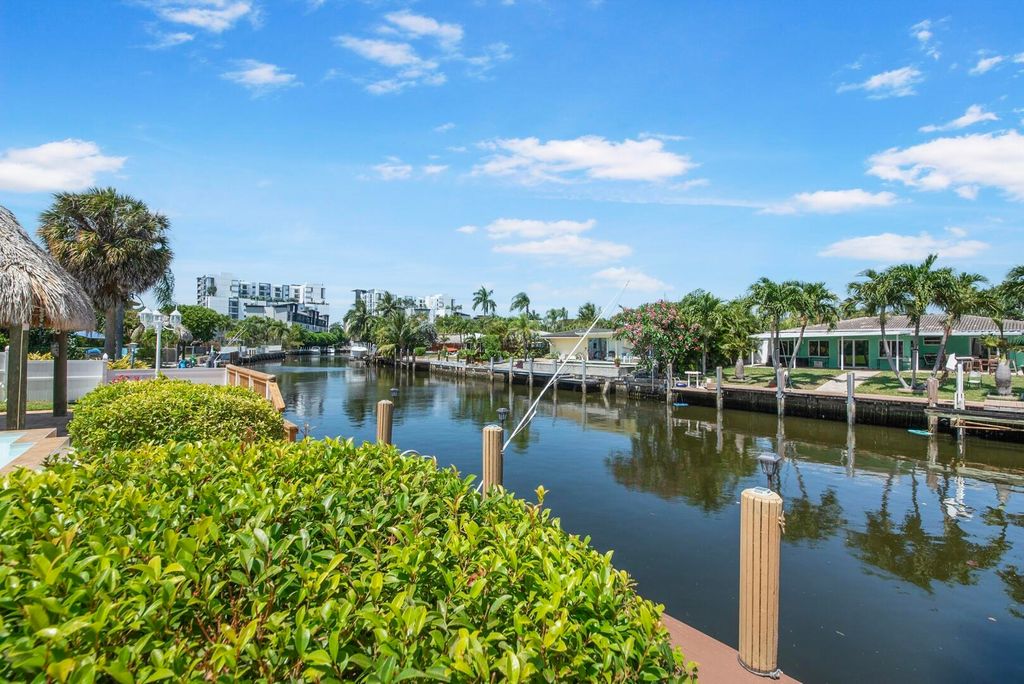 Photo of 220 SE 2nd Avenue, Pompano Beach, FL 33060 (MLS # B26016226)