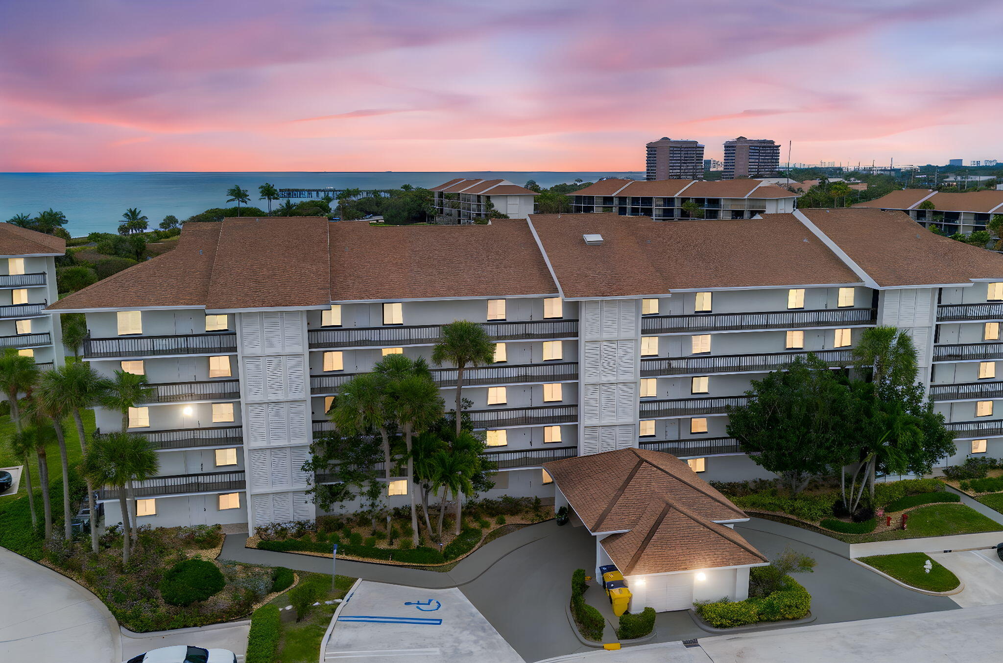 201 S Seas Drive 503