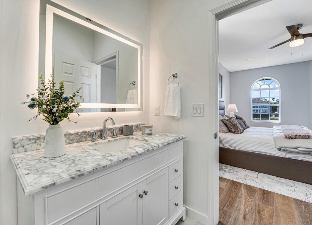 MEADOWBROOK AT PGA CONDO - Residential Lease