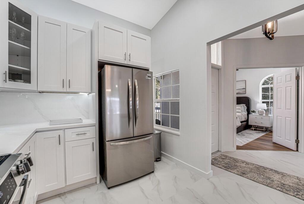 MEADOWBROOK AT PGA CONDO - Residential Lease