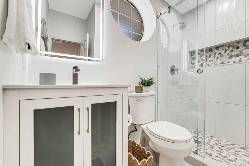 MEADOWBROOK AT PGA CONDO - Residential Lease