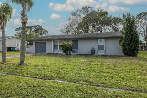 A home in Port St Lucie