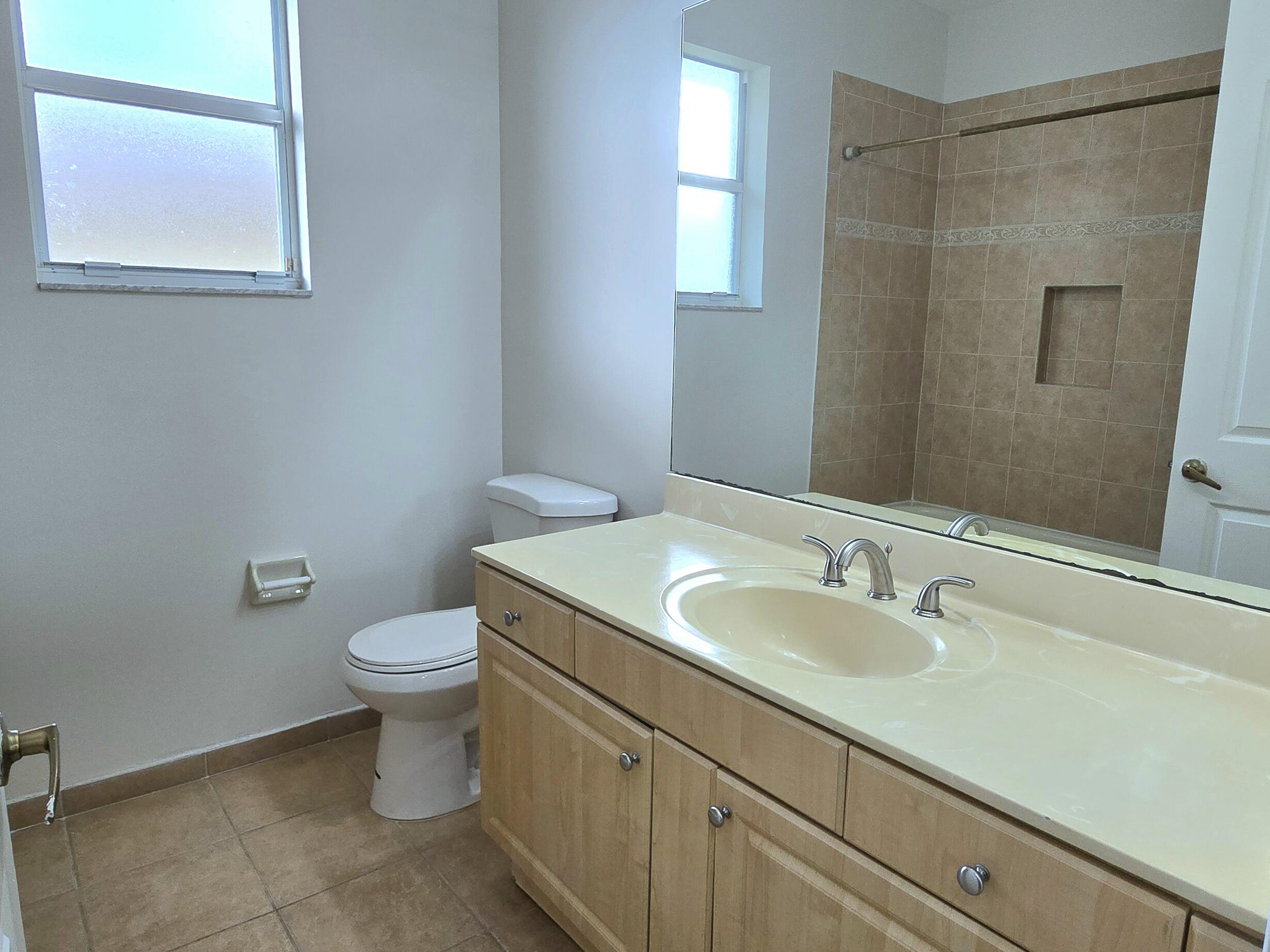 MILITARY TRAIL PUD - Residential Lease