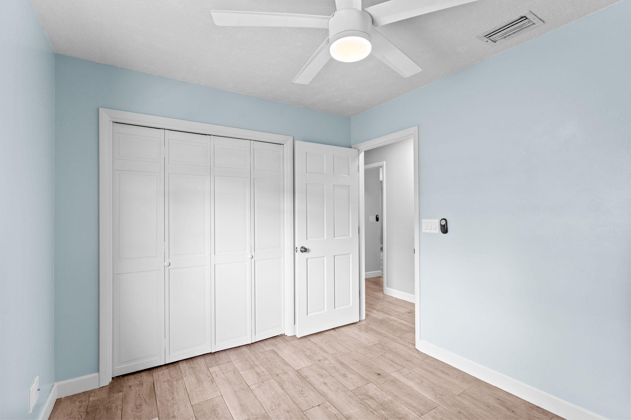 LOXAHATCHEE GROVES - Residential