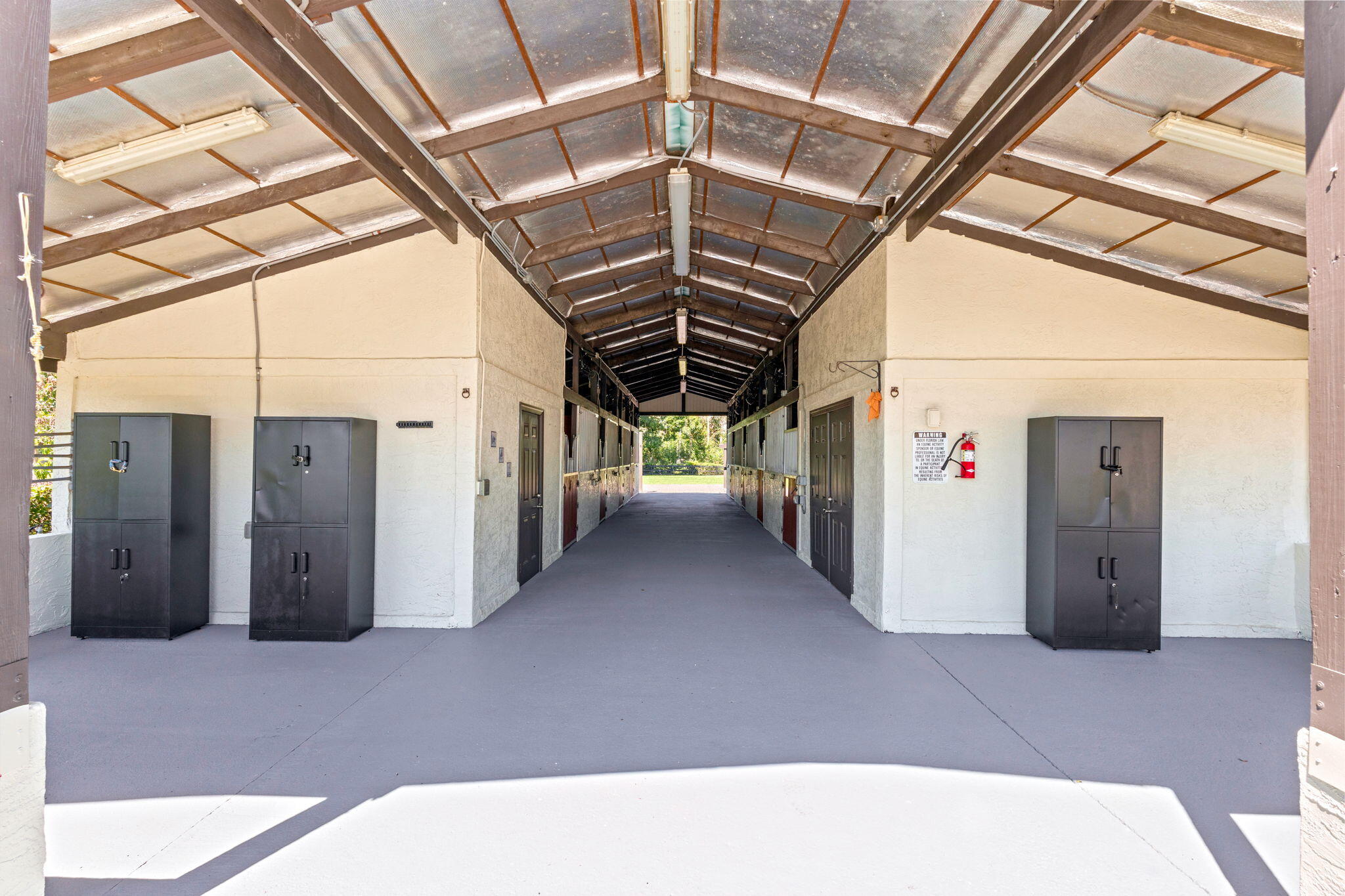 LOXAHATCHEE GROVES - Residential