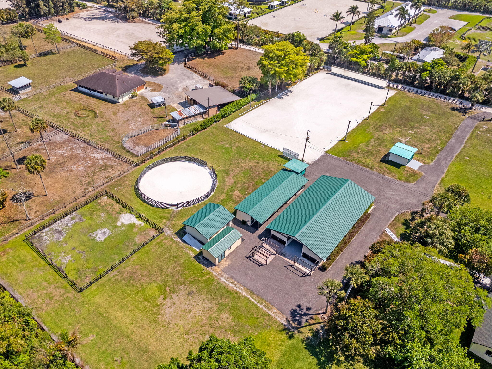 LOXAHATCHEE GROVES - Residential