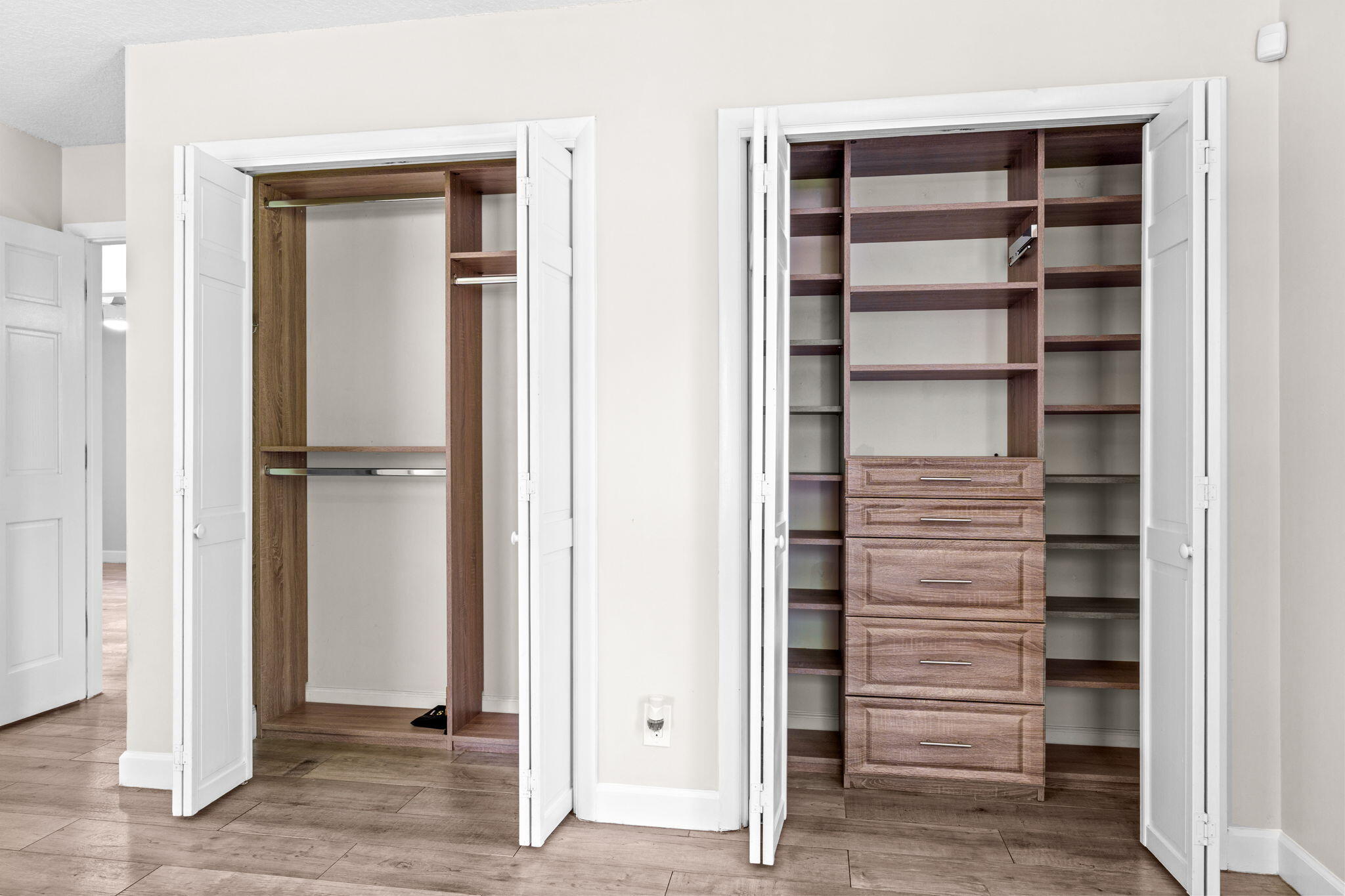 LOXAHATCHEE GROVES - Residential